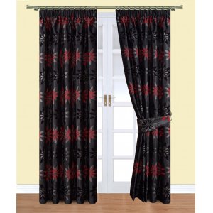 KNIGHTSBRIDGE RED BELFIELD CURTAINS:please note these are now discontinued please ring before placin